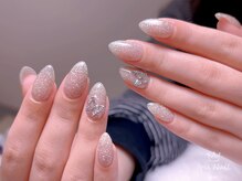 アイリス(Iris)/フラッシュネイルと韓国パーツ