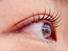 チック(chick)/高濃度ケラチン導入まつ毛パーマ