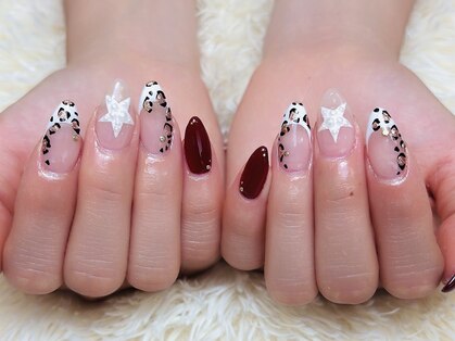 シチ ネイル(shichi nail)の写真