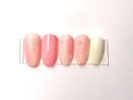 桃ネイル 雫 マット ニュアンス