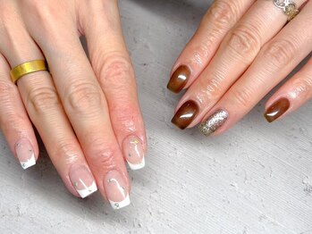 ローブセカンド(L'aube 2nd)/ジェル◆アシメントリーネイル