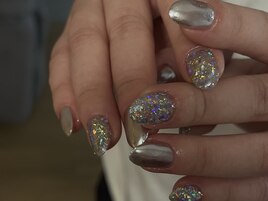 メタリックネイル