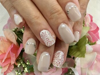プラハネイル(+HER 美甲)/ペイズリー