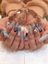 エスフィーネイルサロン ブリーユ(Esfy nailsalon Brille)/天然石風ネイル