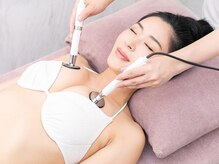 エムエムエム 表参道Luxeサロン(M.M.M)/大胸筋の筋活性！バストアップ◎