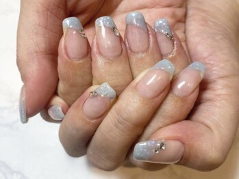 フレイムス アイラッシュ アンド ネイル(FRAMES)/ミズイロフレンチ♪