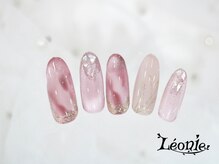 レオニー(Leonie)/ニュアンスマグネットネイル