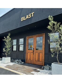 ブレア(BLAIR)/BLAIR外観