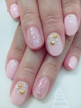 ネイルサロン ティアラリュクス 市川北口店(Tiara Luxe)/ピンクネイル