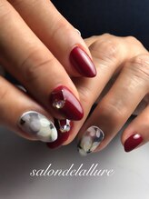 サロンドラリュール(Salon de L'Allure)/