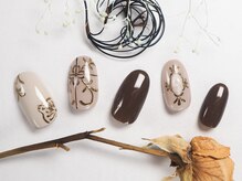 ボボカ(BOVOKA)/アラベスク柄ネイル