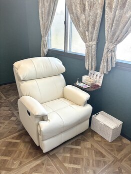 ロエル 出雲(RoELe)の写真/初めての方大歓迎！半個室でリラックス♪丁寧サポートで理想の輝く歯へ◎