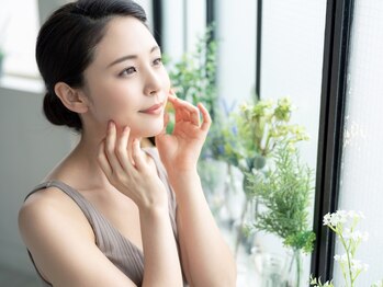 オーロラ バイ リバティ 銀座(Aurora by LIBERTY)/産毛を除去し魅せる素肌へ[銀座]