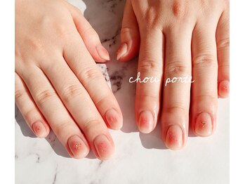 シュポルテ(chou porte)/チークネイル