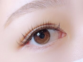 アプリーレ(APRILE)の写真/〈最新技術〉話題の次世代まつげパーマ“パリジェンヌラッシュリフト”根元からの綺麗な立ち上がりに感動！