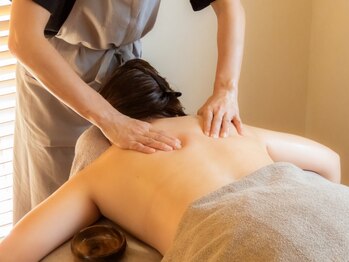 ラニ(Lani)/アロマオイルリンパマッサージ