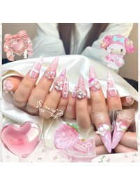 いちごかわいいネイル