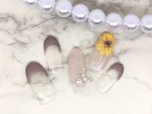 ココカラ(cocokara)/ひまわりネイル♪