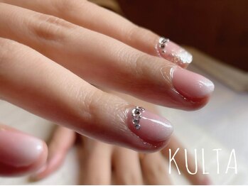 クルタネイル(KULTA NAIL)の写真/美フォルム形成でお爪の形をカバー♪どの角度からでも美しい仕上がりに！