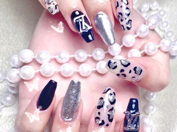 クイーンズネイルサロン(Queen's nail salon)/