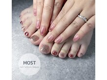 モスト(MOST)/上品ネイル