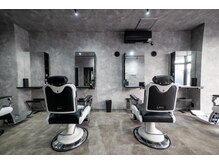 北海道初のbrowbar/スタイリッシュな空間で洗練された内装◎
