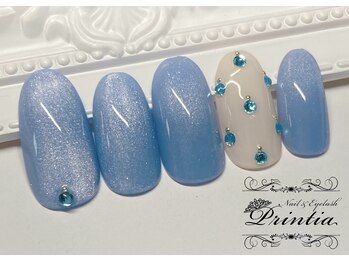 水光マグネットネイル ￥8,200～