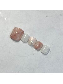 ¥8,000