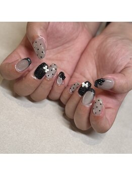 グラッディイース(Glady ease)/モノクロネイル