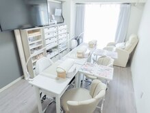 キラネイルサロン(Kiraネイルサロン)の雰囲気（テレビを見ながら、一緒に楽しい時間を過ごすことができます♪）