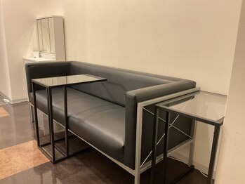 ステラ(STELLA)/清潔感あるサロンで寛ぎを！