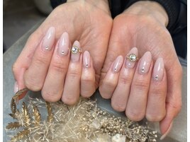 ジュエリーネイル　担当moe