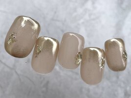 ベージュゴールド