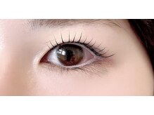 一重や奥二重の方も扱いやすいまつ毛へ