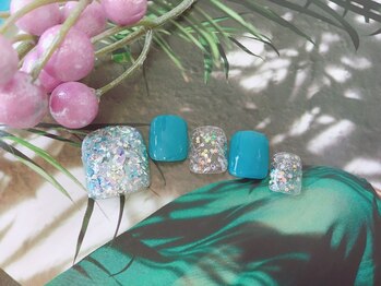 ネイルサロン&スクール ジーナ(GINA)/オーロラホロ×シェルでキラキラ