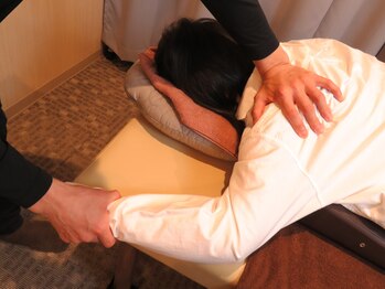 エピファクトリー/施術風景