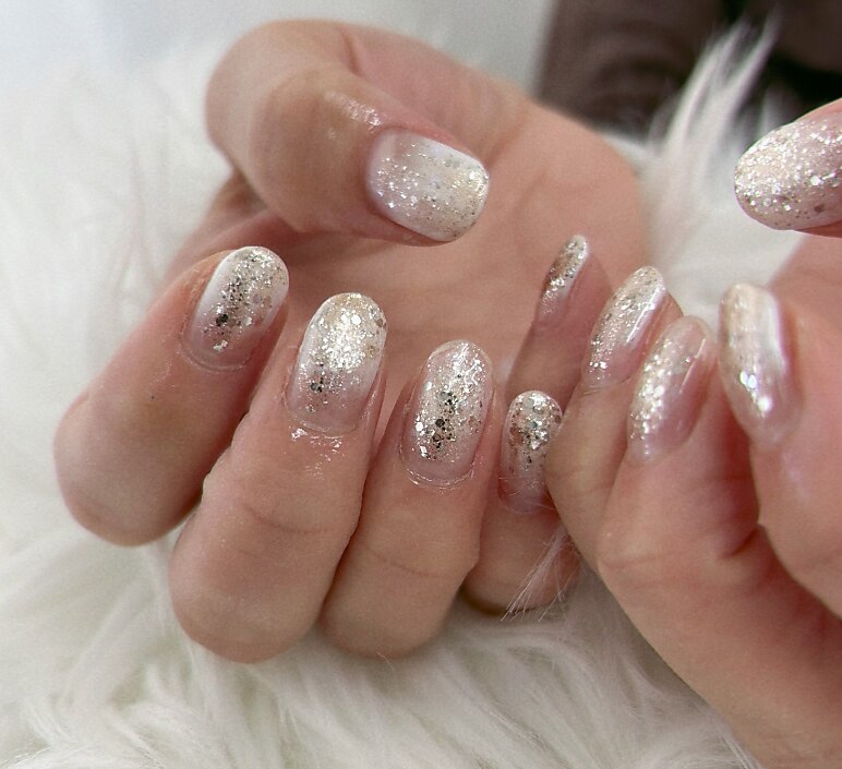 【1ヵ月以内の再来店】ハンドジェルネイル4400円＋付け替えオフ代無料