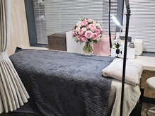 スタジオエムズ 稲毛海岸店(Studio M's)の雰囲気(美容室内にある。歴長いまつげ専門スタッフ施術。 )