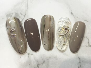 ラリュールネイル(L'Allure nail)/ニュアンスネイル¥8200