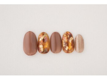 エムスラッシュ フィール 東戸塚店(M.SLASH)/奥行きべっこうネイル