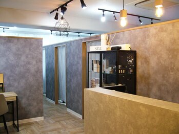 メメサロン 梅田店(meme salon)