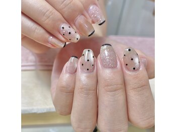 ウララン(URARAN)/ドットガーリーネイル