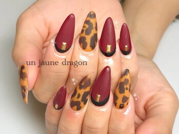 アン ジョーヌドラゴ/ロング☆マットネイル