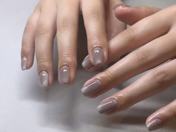 キコ 秋田市中通(kico)/マグネットネイル