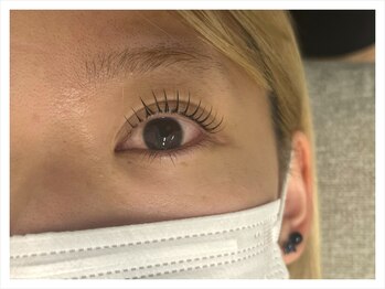 キューラッシュ 銀座店(Q-LASH)/まつげパーマ/パリジェンヌ/上下