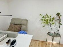 シュロー(SUROOU)/ネイルサロン店内