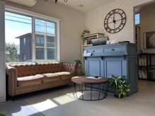 リアンサロン(LianS salon)の雰囲気（ナチュラルで落ち着いた雰囲気の店内♪）