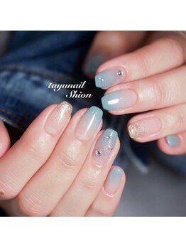 たゆ ネイル(たゆnail)/水色グラデーションネイル