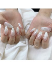 白グラデーション