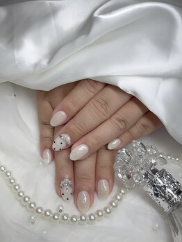 ビビ(ViVi)/ハートドットネイル